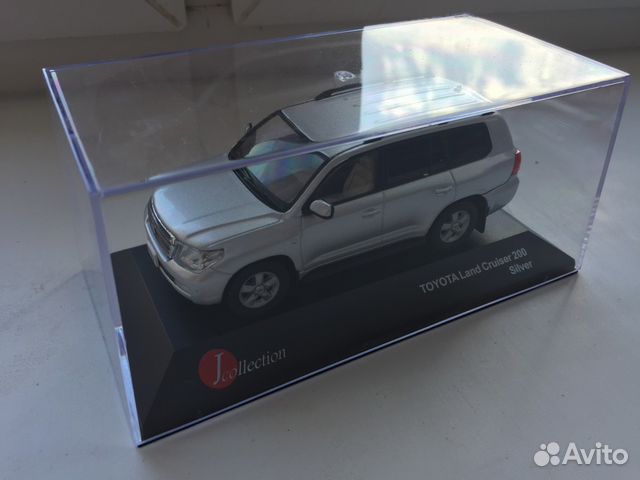 Toyota Land Cruiser 200