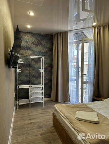 

1-к. квартира, 27 м², 3/3 эт.