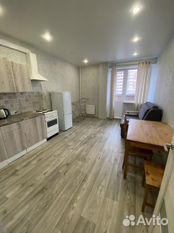 

1-к. квартира, 42 м², 13/19 эт.