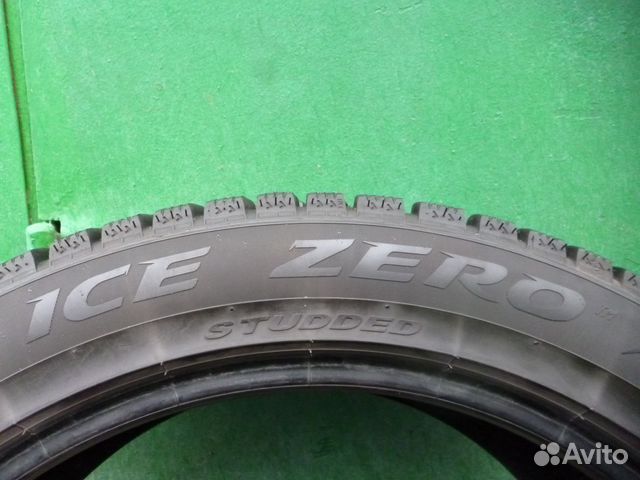 Шина 275/45R21 Pirelli Ice Zero
