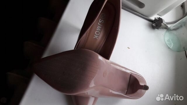 Бежевые туфли лодочки Бежевые туфли лодочки