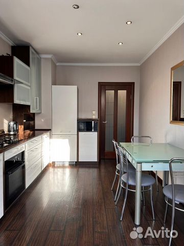 

1-к. квартира, 57 м², 1 кровать