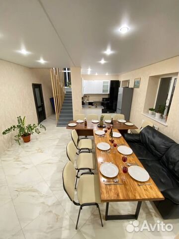 

4-к. дом, 200 м²