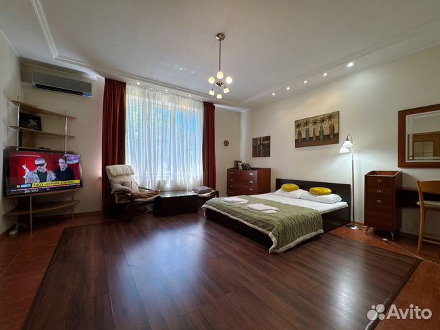 

1-к. квартира, 53 м², 3 кровати