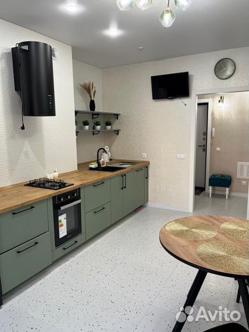 

1-к. квартира, 41 м², 4/7 эт.