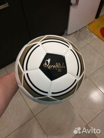 Футбольный мяч. Новый