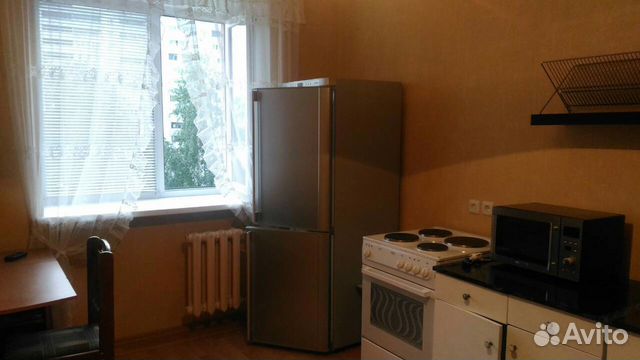 1-к квартира, 50 м², 4/10 эт.