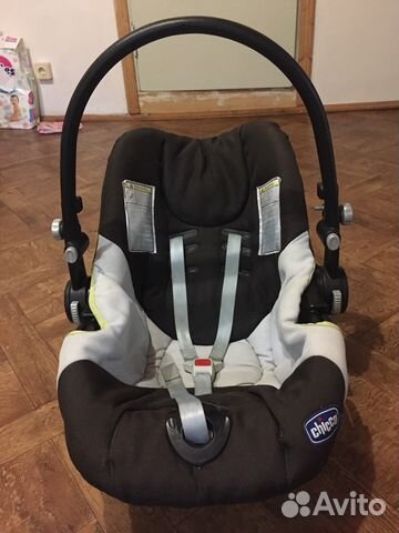 Автомобильное кресло Chicco