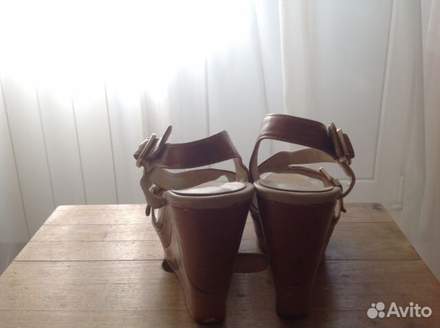 Босоножки 38р Босоножки 38р