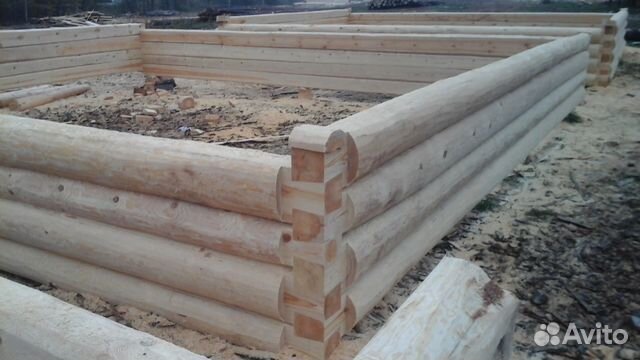 Сруб дома 6x7+ 2 с террасой и мансардой Сруб дома 6x7+ 2 с террасой и мансардой