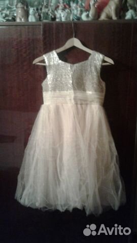 Нарядное платье