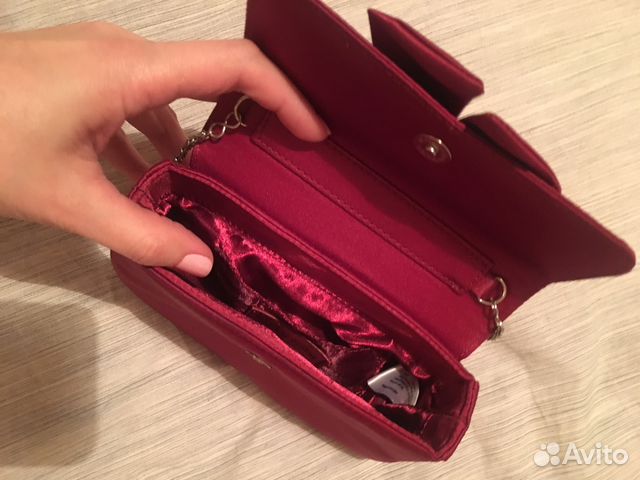 Вечерняя сумочка-клатч на цепочке