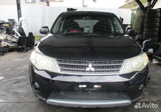 Mitsubishi Outlander XL в Разборе
