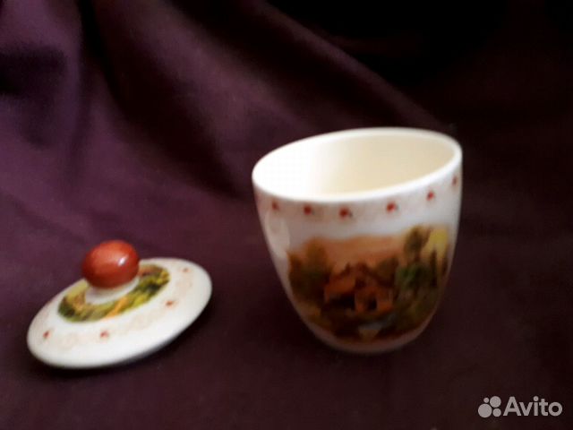 Посуда и аксесуары для стола