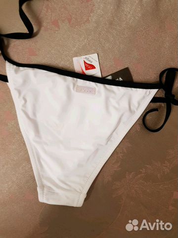 Новый купальник Calzedonia с этикетками Новый купальник Calzedonia с этикетками