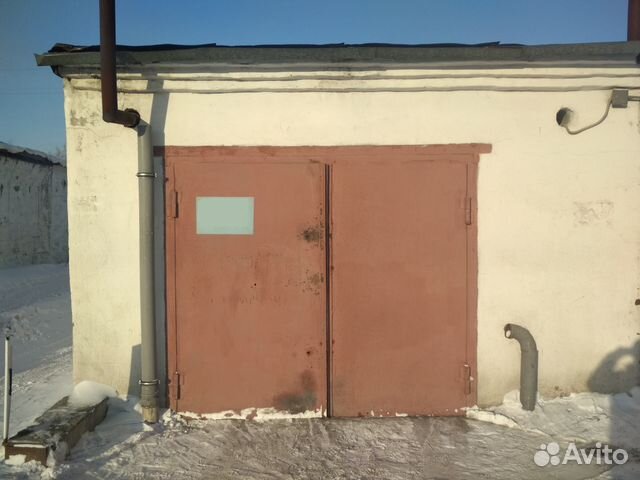 Гараж, > 30 м² Гараж, > 30 м²