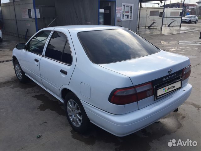 Nissan Sunny 1.5 AT, 2000, 214 000 км