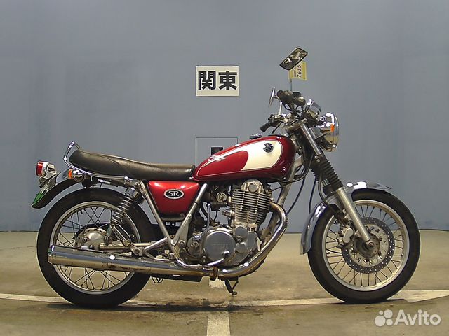 Yamaha SR400-3