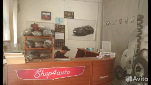 Капот Мерседес W204 до рестайлинг 2048801057 Капот Мерседес W204 до рестайлинг 2048801057