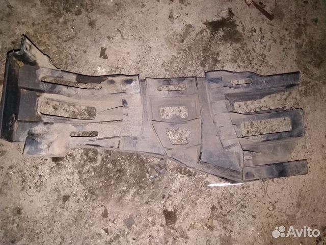 Кронштейн крепления заднего бампера w221 Кронштейн крепления заднего бампера w221