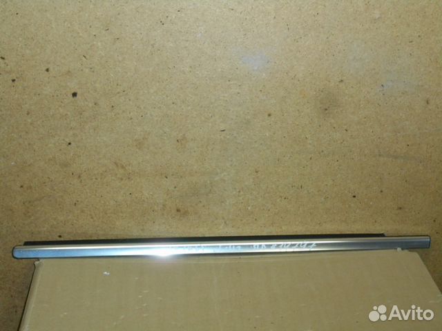 Бархотка двери передняя левая Mercedes ML (W166)