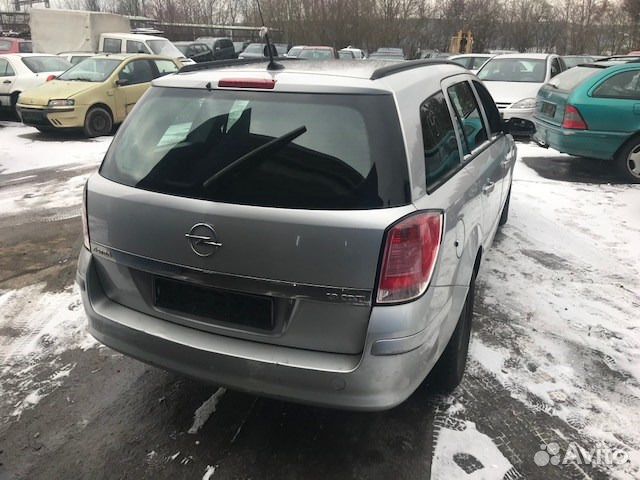 Дверь капот фара бампер Opel Astra H 2004-2010