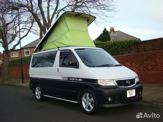 Мазда френди палатка. Мазда Bongo Friendee. Mazda Bongo Friendee палатка. Мазда Бонго Френди с палаткой на крыше. Мазда Бонго Френди с палаткой.