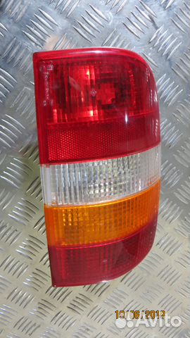 Фонарь задний левый правый Chevrolet Blazer 01-06