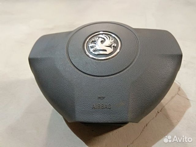 Подушка безопасности в руль Opel Astra H хетчбэк
