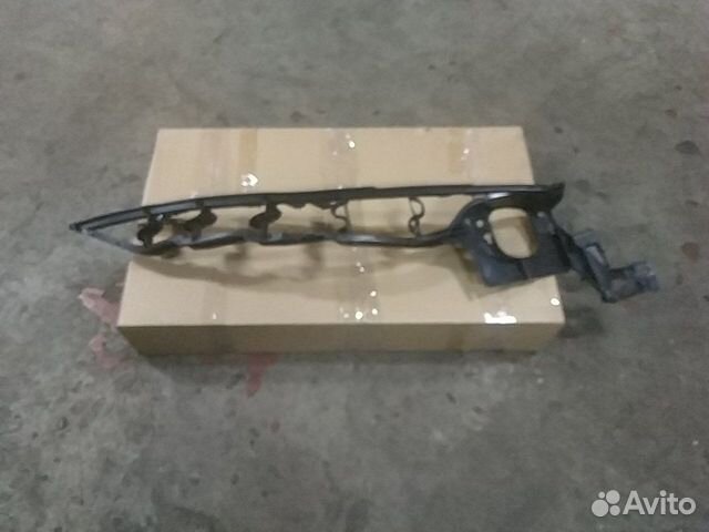 Верхнее крепление крыла бмв x5 x6 / реплика Верхнее крепление крыла бмв x5 x6 / реплика