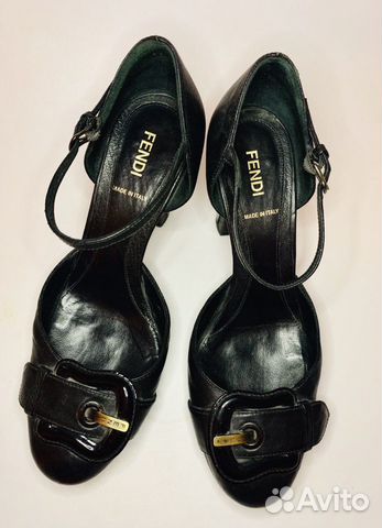 Босоножки Fendi оригинал Босоножки Fendi оригинал