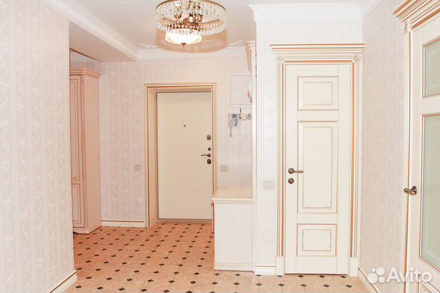 3-к квартира, 122 м², 2/9 эт.