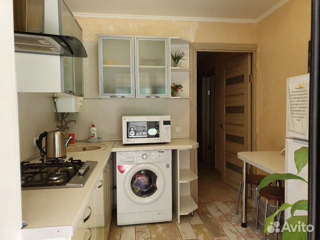 1-к квартира, 37 м², 1/4 эт.