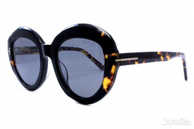 Солнцезащитные очки Tom Ford 0581 01A