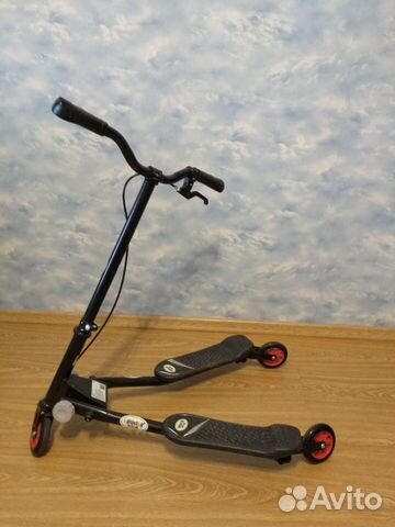 Самокат трехколесный Leader Kids