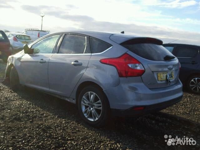 Дверь капот фара бампер ford focus 3 Дверь капот фара бампер ford focus 3