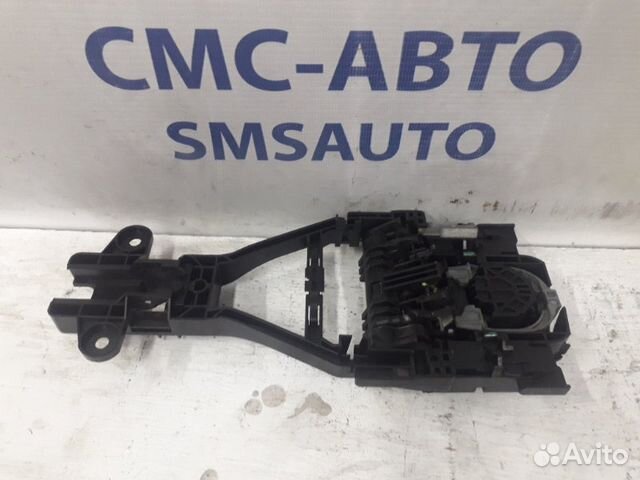 Кронштейн ручки двери передний правый Volvo S60