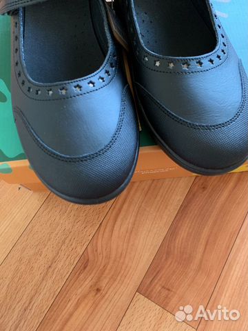 Новые школьные туфли Gioseppo 38,5-39 нат. кожа