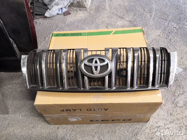 Решетка радиатора toyota land cruiser prado 150 Решетка радиатора toyota land cruiser prado 150