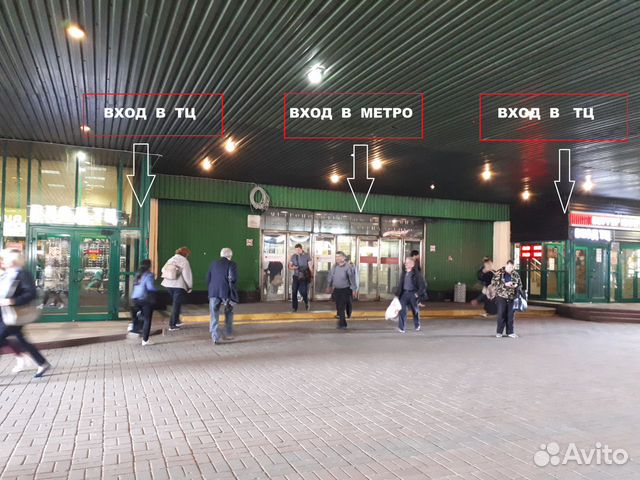 Торговое помещение у метро, 35 м²