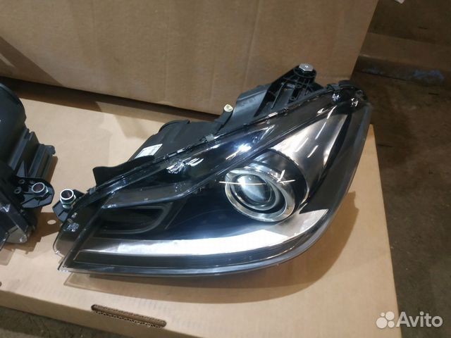 Mercedes W204 204 Фара левая правая ксенон рестайл Mercedes W204 204 Фара левая правая ксенон рестайл