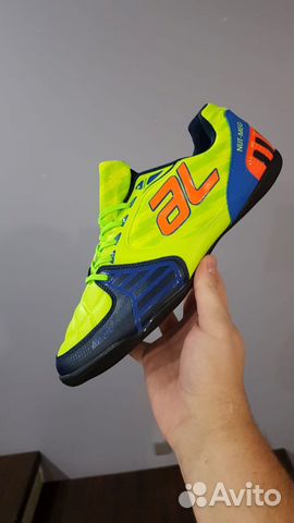 Кроссовки Кроссовки