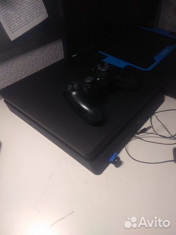 Sony playstation 4 slim