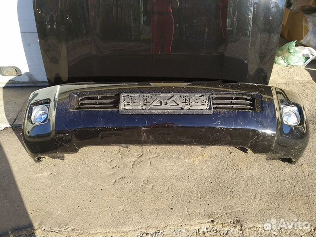 Тойота Ленд Крузер 200 бампер б/у в отличном сост Тойота Ленд Крузер 200 бампер б/у в отличном сост