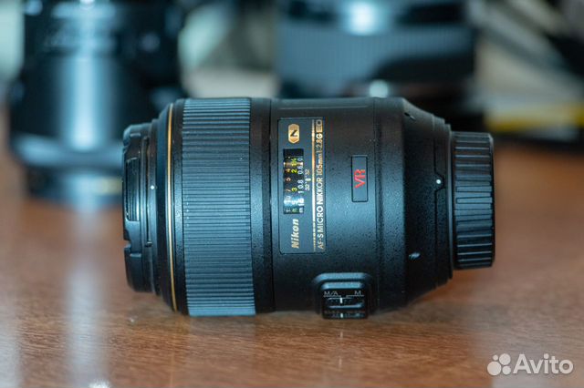 Nikon AF-S Micro Nikkor 105 mm f/ 2.8 G IF ED VR Nikon AF-S Micro Nikkor 105 mm f/ 2.8 G IF ED VR