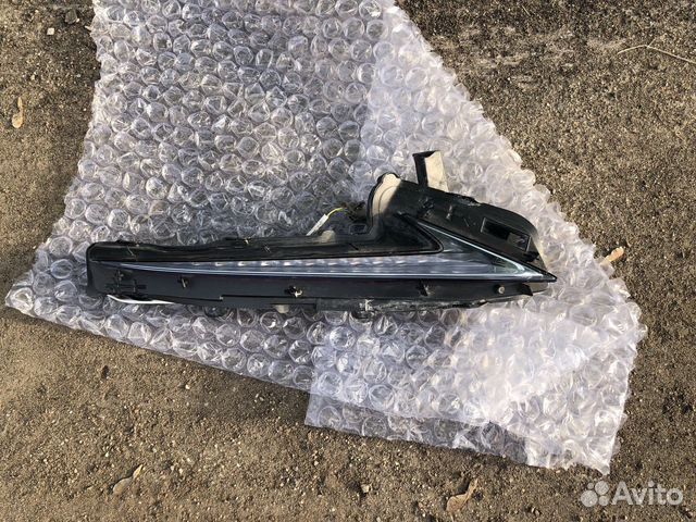 Ходовой огонь правый Дхо ресничка Lexus IS is250