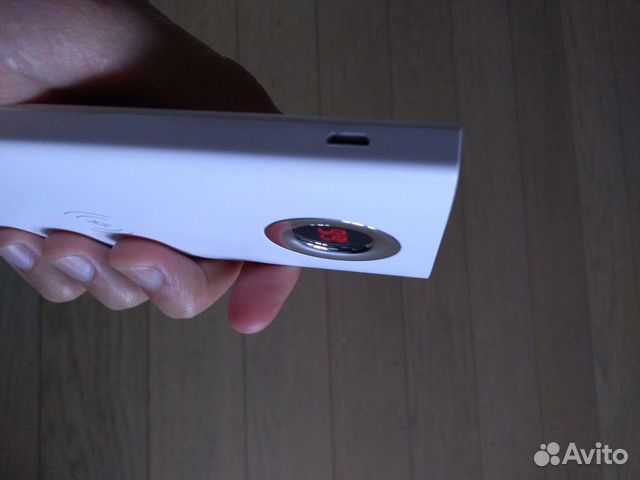 Повер Power + беспроводная зарядка 10.000mah