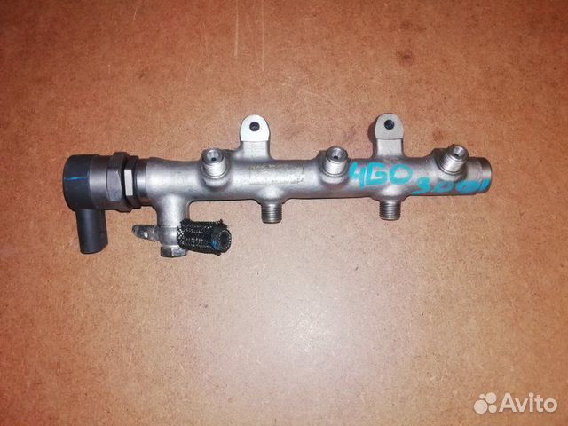 Топливная рампа Volkswagen Touareg 7P 3.0 TDI 2014 Топливная рампа Volkswagen Touareg 7P 3.0 TDI 2014