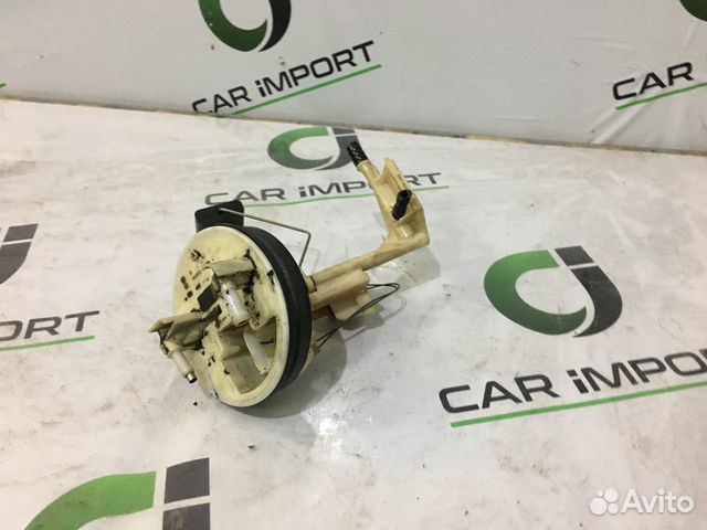 Мерседес w211 E400 Датчик уровня топлива в баке
