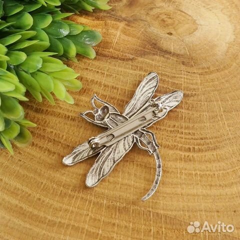 Брошь Стрекоза серебристая Брошь Стрекоза серебристая